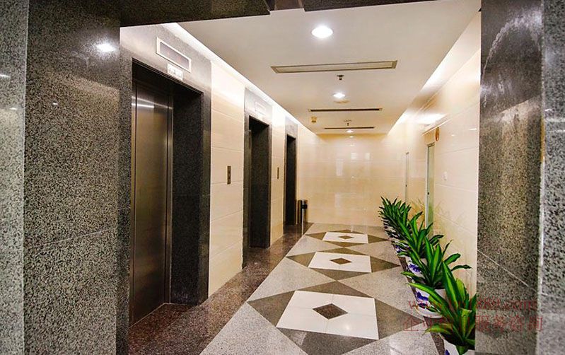 國通大廈 ?福田區(qū) 新洲 濱河大道9023號 戶型方正 實用率高 出租 電梯廳圖片