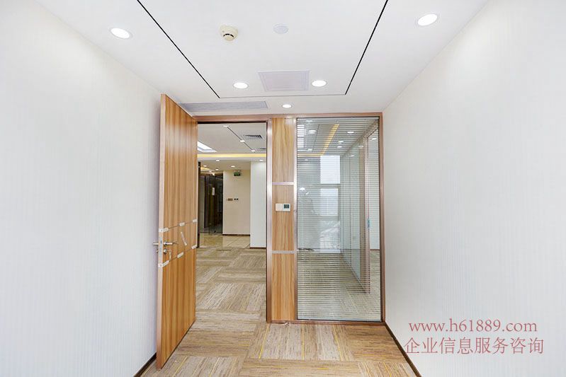 金中環(huán)商務大廈【金中環(huán)國際商務大廈】會展中心地鐵站E口 空房/全辦公家私 精裝修 出租 裝修圖片