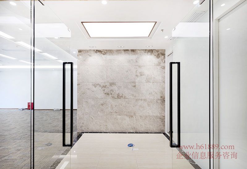 興業(yè)銀行大廈【福建興業(yè)銀行大廈】??廣深港高鐵福田站 地鐵福田站 出租 裝修圖片