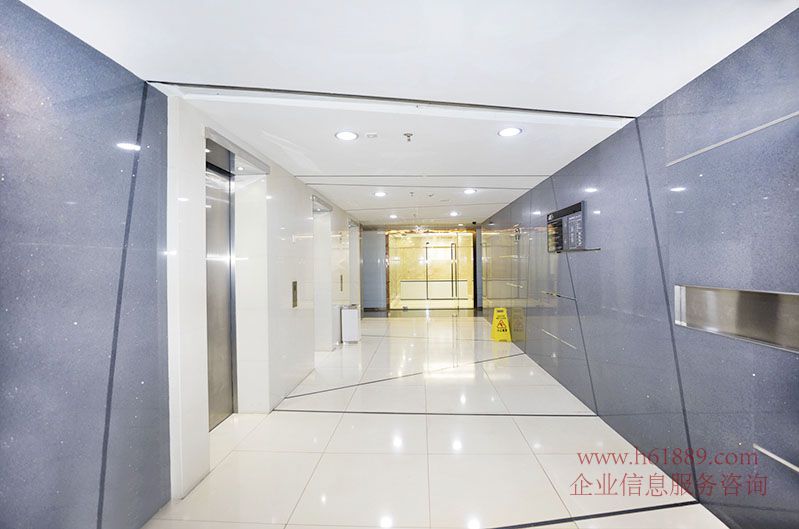 NEO企業(yè)大道(綠景紀(jì)元大廈) B座 車(chē)公廟地鐵站 J1出口 全辦公家私 電梯廳圖片
