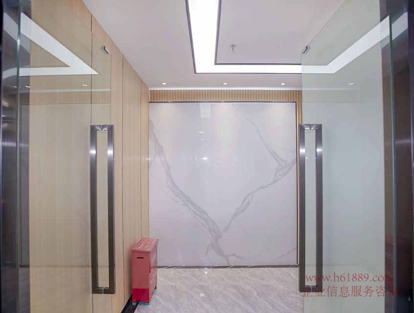 卓越世紀(jì)中心 全辦公家私 高使用率 價(jià)錢低 卓越世紀(jì)中心4號(hào)樓 低價(jià)出租 裝修圖片