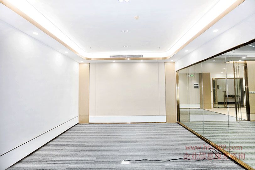 興業(yè)銀行大廈【福建興業(yè)銀行大廈】地鐵2號線3號線8號線11號線 廣深港高鐵站 福田站1出入口 出租 裝修圖片