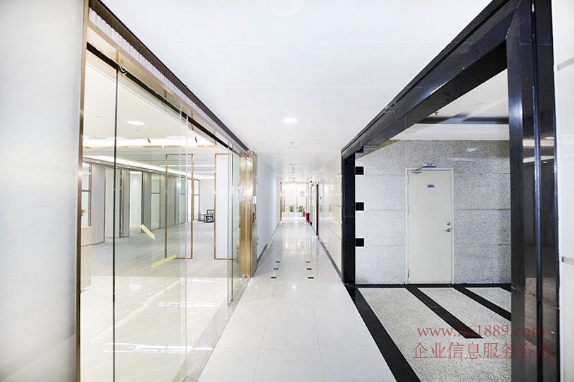 新華保險(xiǎn)大廈 公共區(qū)域圖片 廣深港高鐵【福田-香港西九龍】的換乘站 福田站 購物公園地鐵站