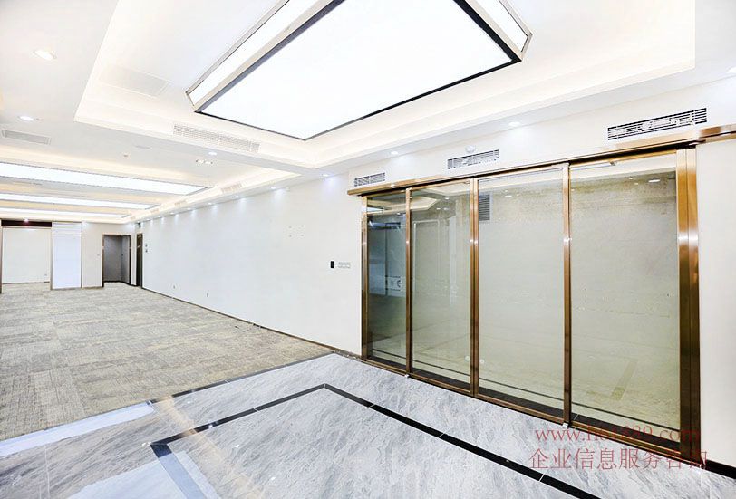 卓越世紀中心1號樓 業(yè)主出租 會展中心地鐵站 5A甲級寫字樓 全新裝修 出租 裝修圖片