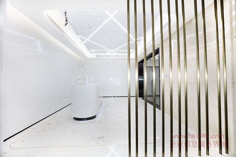 皇庭中心【皇庭中心大廈】5A超級甲級寫字樓 地鐵1/4號線會展中心地鐵站 全新裝修 出租