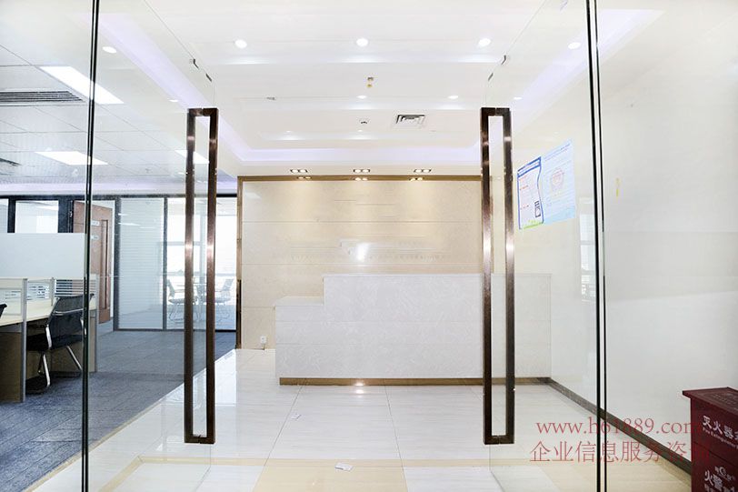 金中環(huán)商務大廈【金中環(huán)國際商務大廈】會展中心地鐵上蓋物業(yè) 精裝修 全辦公家私 出租 裝修圖片