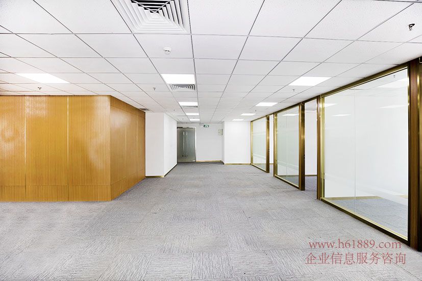 新浩e都 地鐵4號線(龍華線)與 地鐵9號線(梅林線)地鐵10線(坂田線)上梅林站 開發(fā)商出租 裝修圖片
