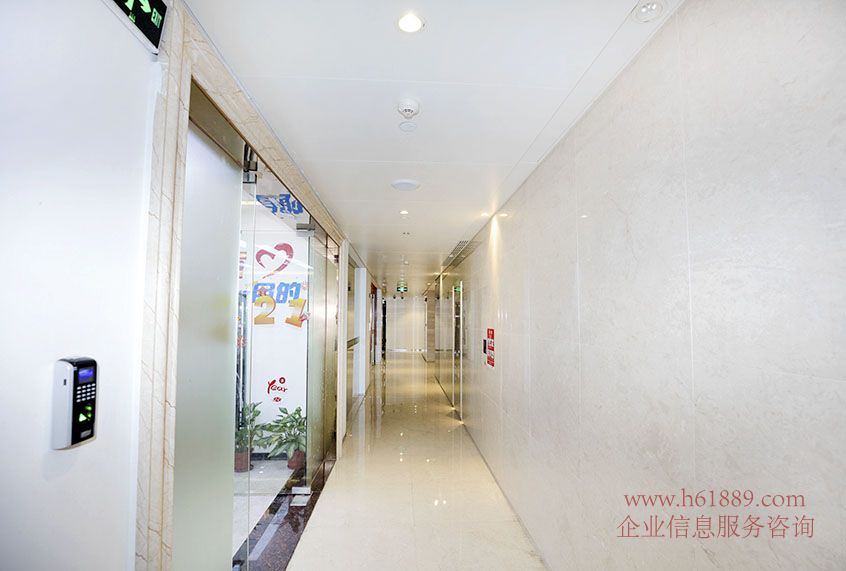 卓越城二期 南區(qū) 上梅林地鐵站 地鐵4號線【龍華線】地鐵9號線【梅林線】A出口:B出口 出租 公共區(qū)域圖片